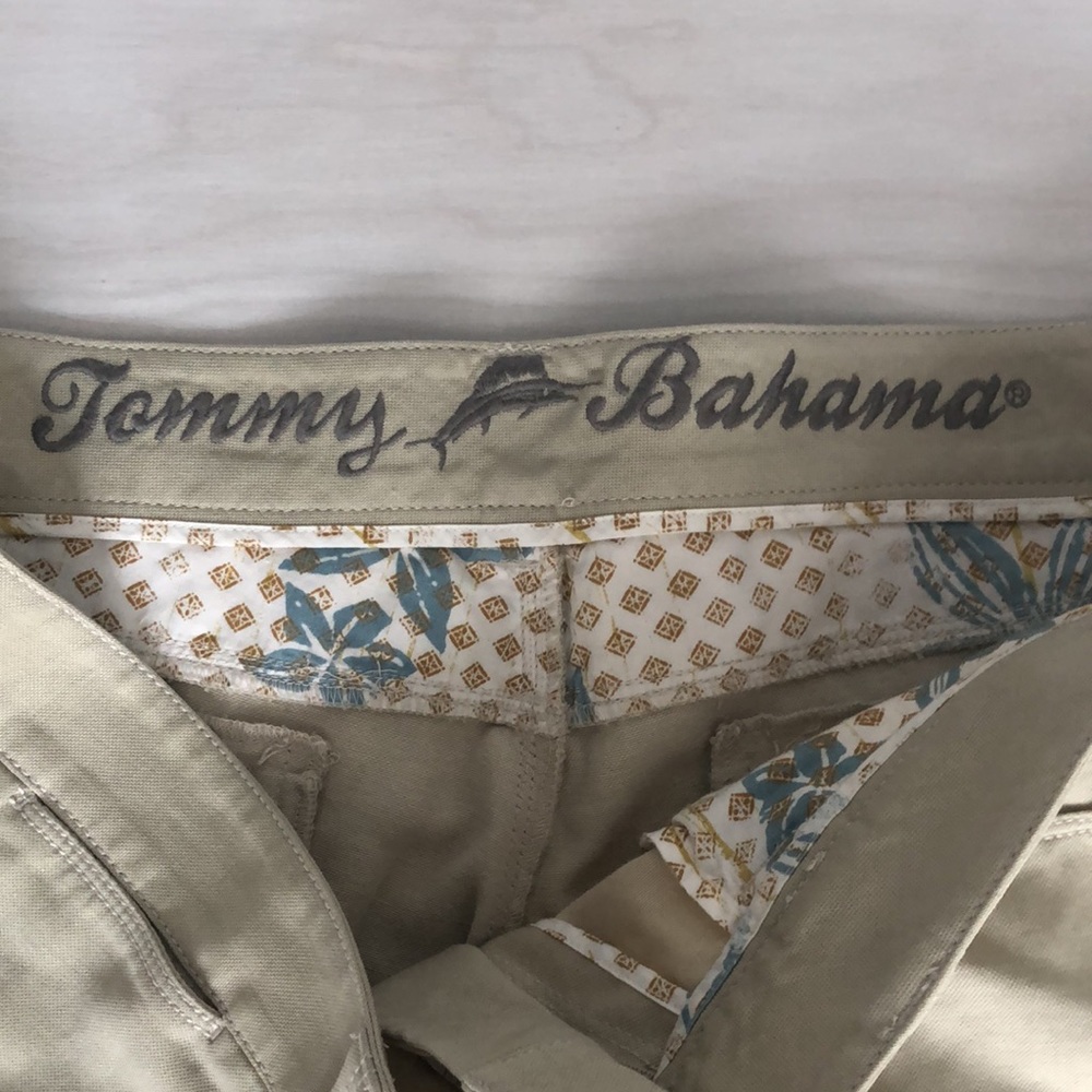 Tommy Bahama Men’s Chino pants 38x31